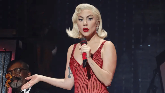 Lady Gaga Refutes Pregnancy Rumours