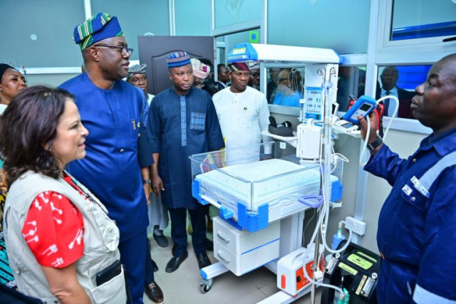 Makinde getting the solar medical oxygen plant on Wednesday