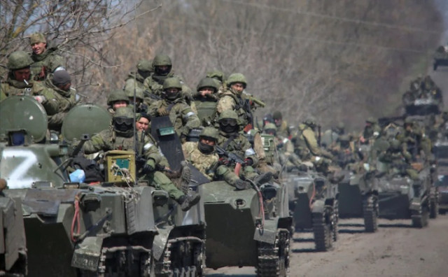 Ukraine Troops