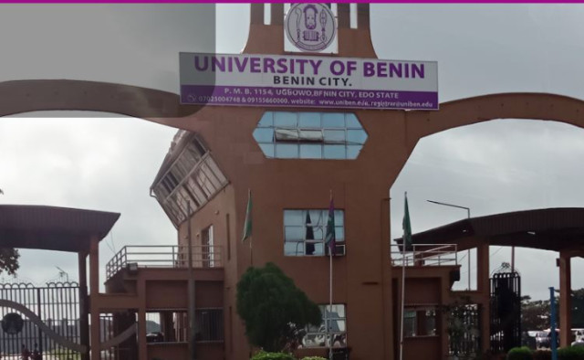Photo of UNIBEN entrance gate